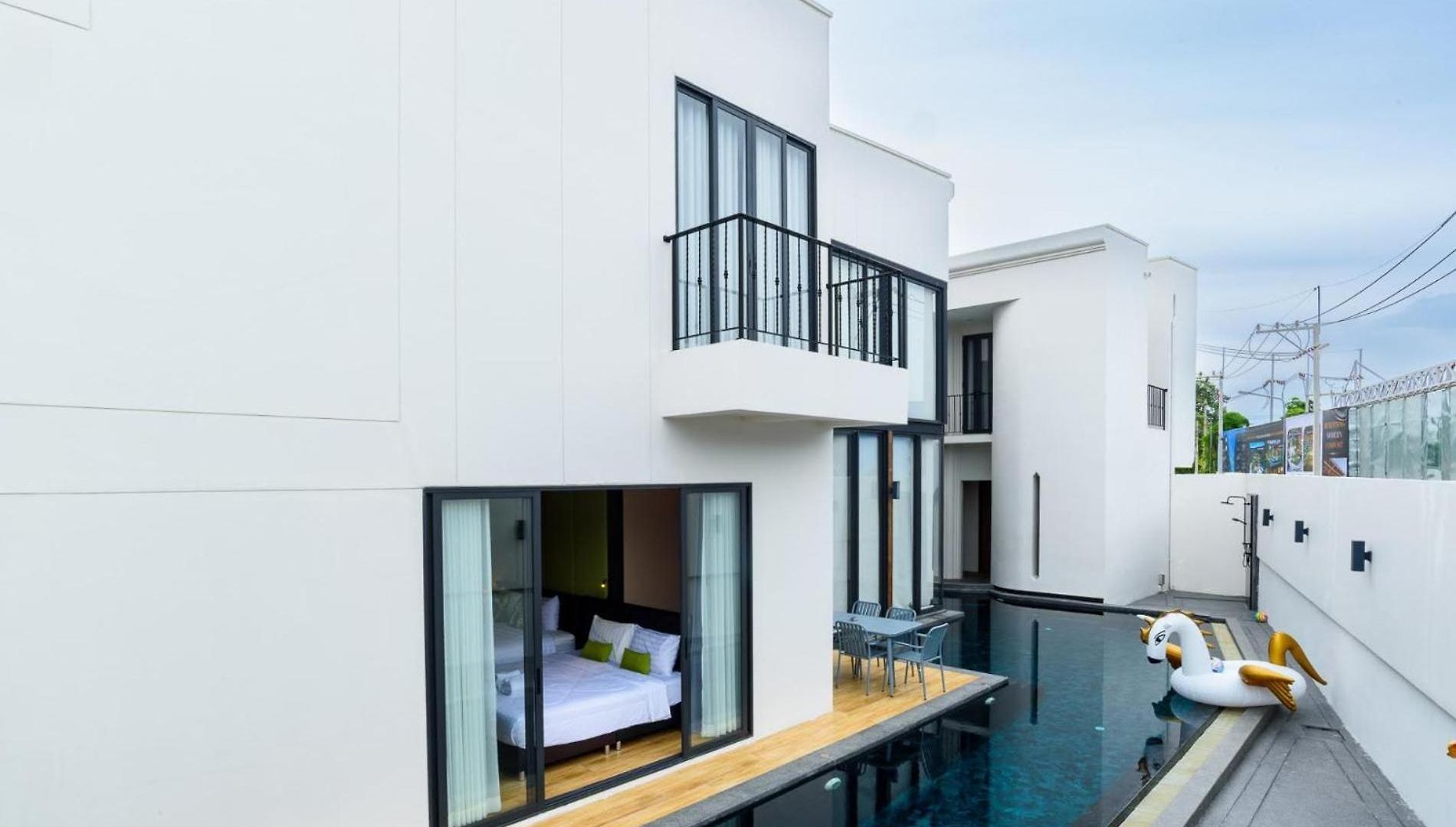 Inara Exclusive Pool - Pi5 *