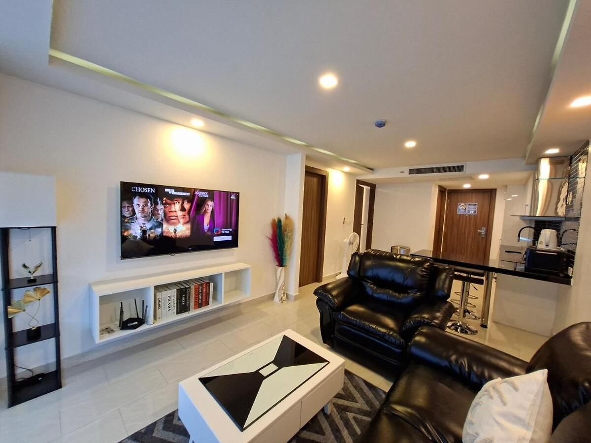 Grand Avenue, 2 Bedroom-2 Baths, 69sqm * Pattaya