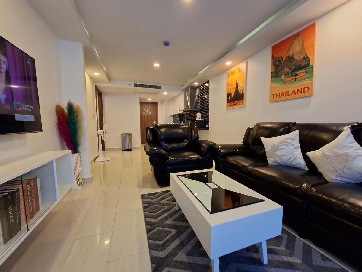 Grand Avenue, 2 Bedroom-2 Baths, 69sqm * Pattaya