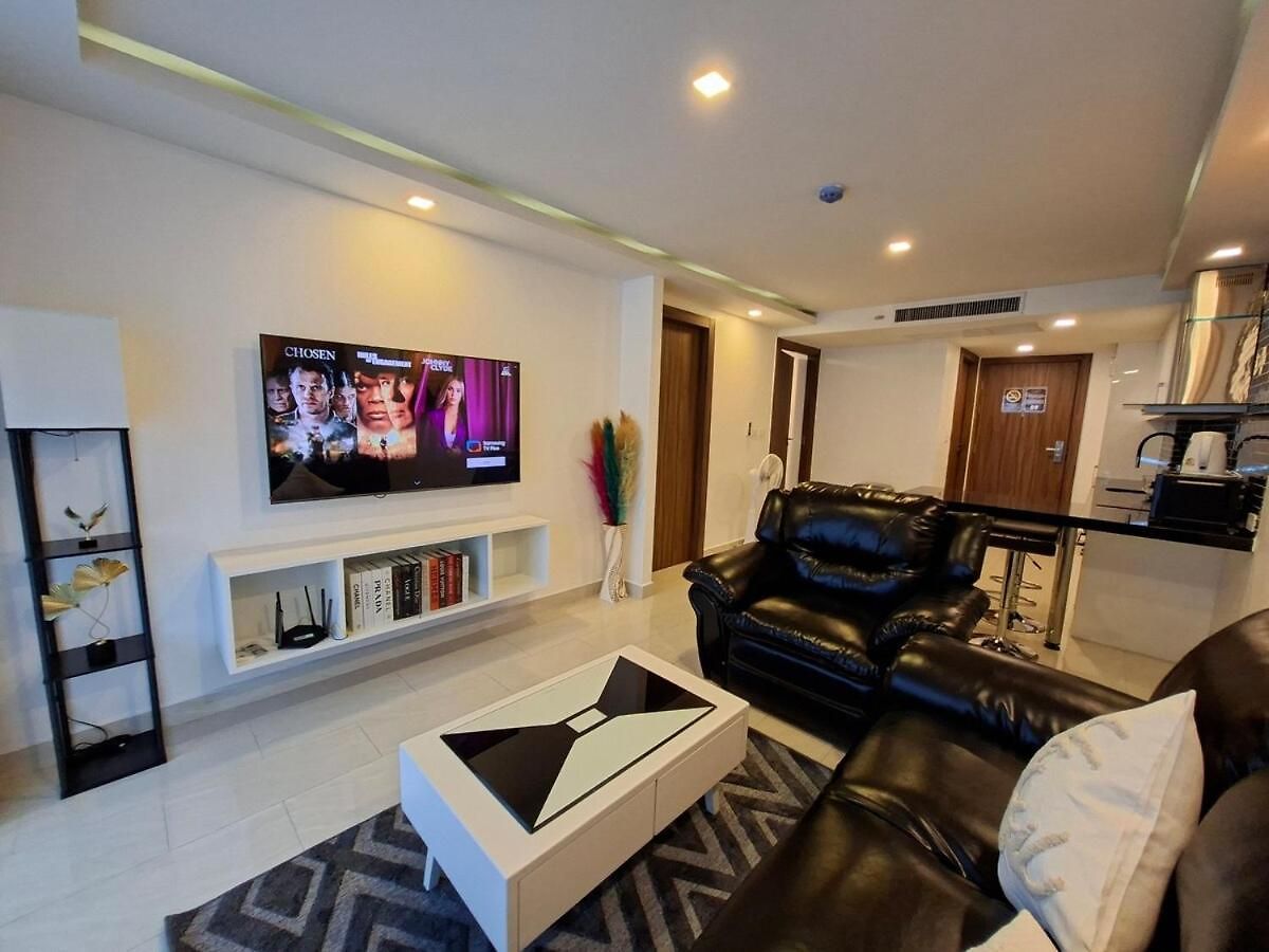 Grand Avenue, 2 Bedroom-2 Baths, 69sqm * Pattaya
