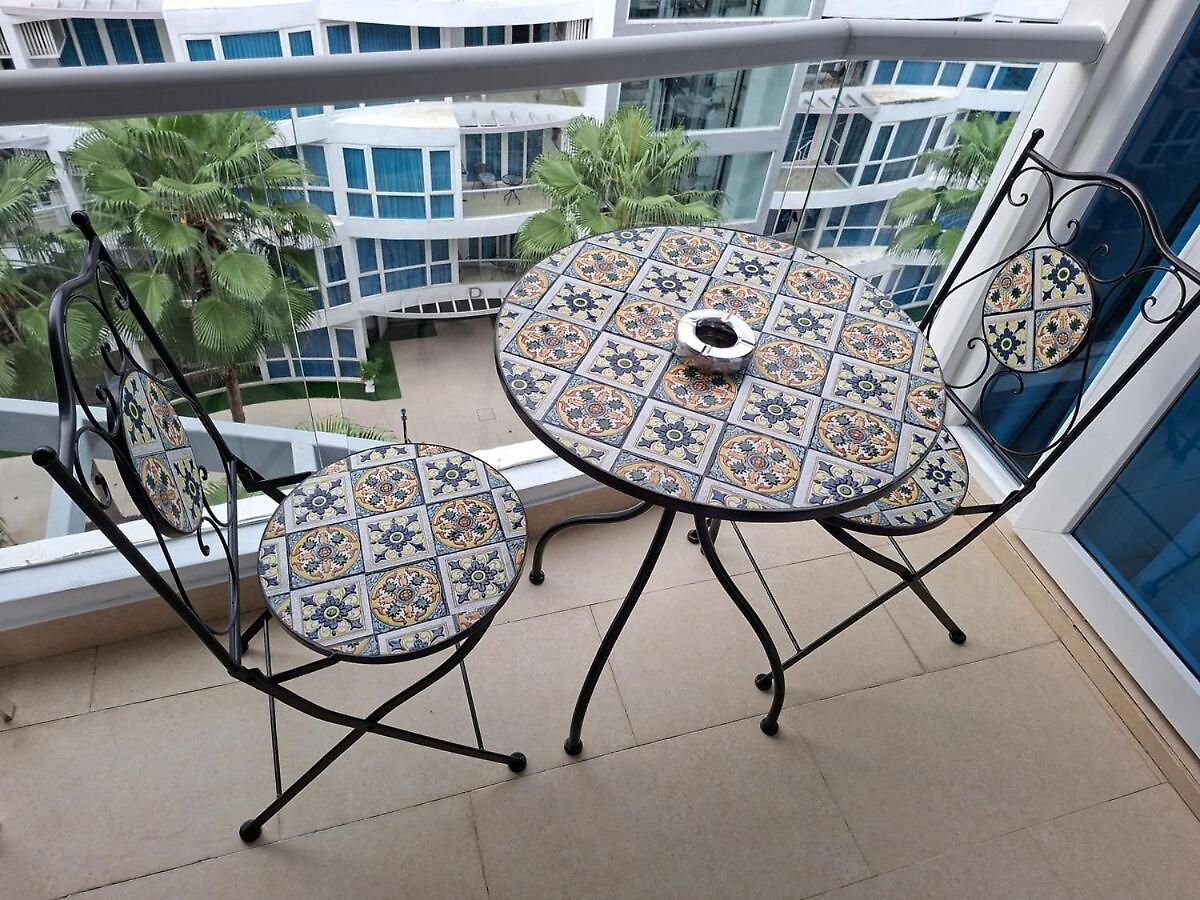 อพาร์ทเม้น Grand Avenue, 2 Bedroom-2 Baths, 69sqm