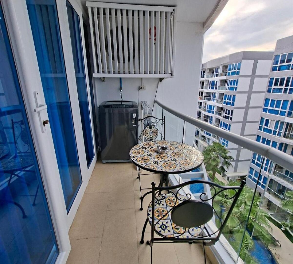 Grand Avenue, 2 Bedroom-2 Baths, 69sqm อพาร์ทเม้น