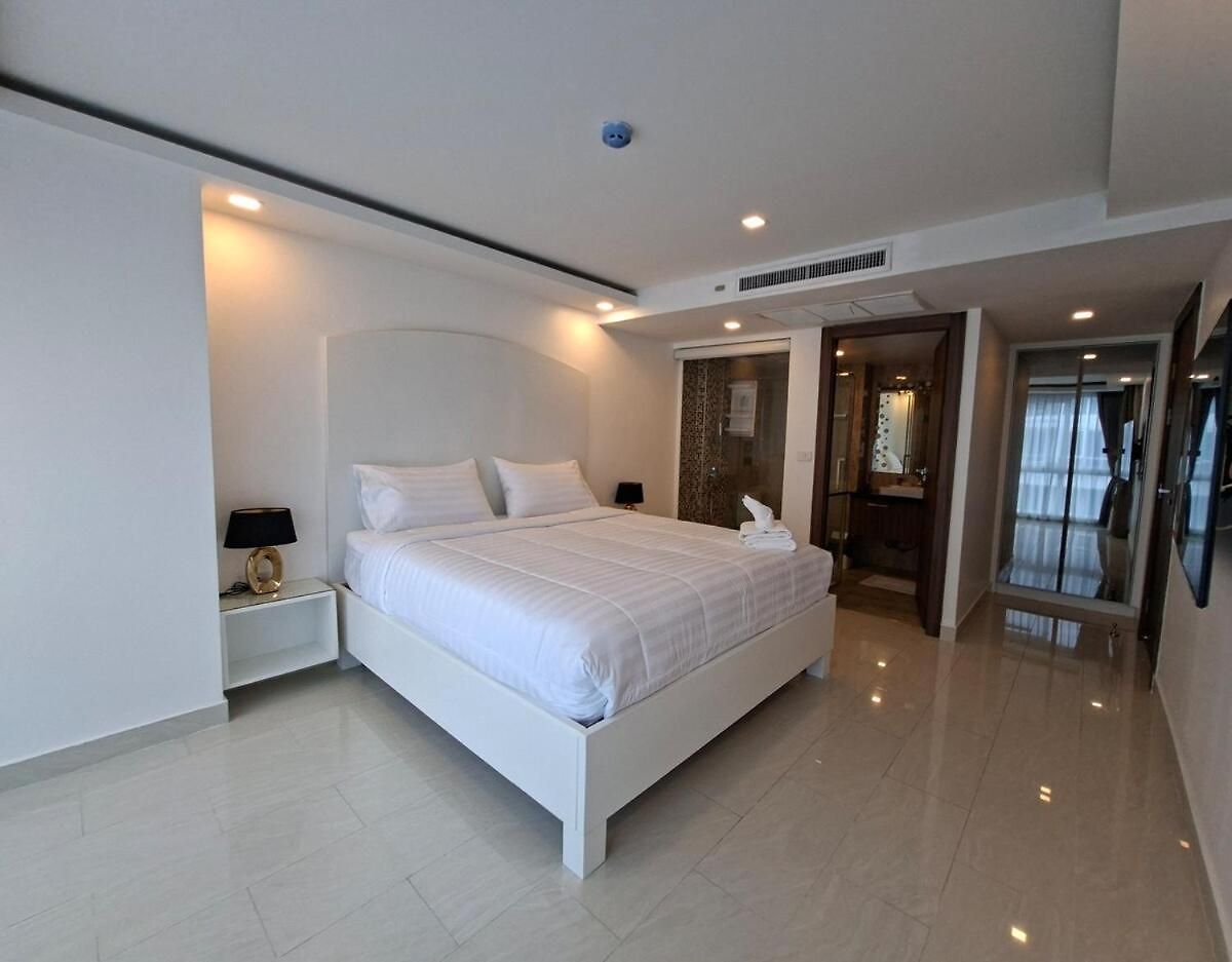 Grand Avenue, 2 Bedroom-2 Baths, 69sqm