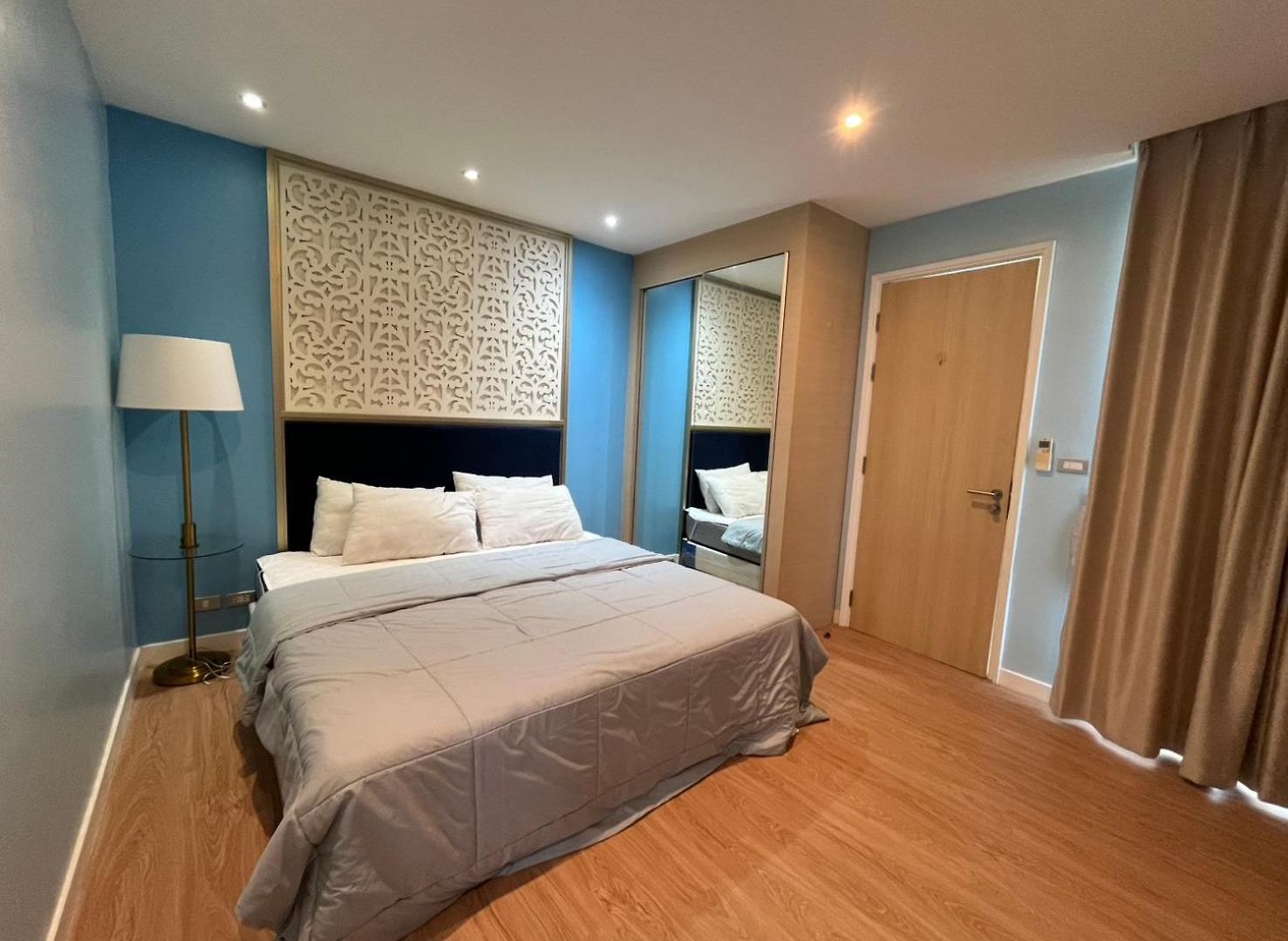 อพาร์ทเม้น Grand Caribbean 2 Bedroom 120 Sqm *