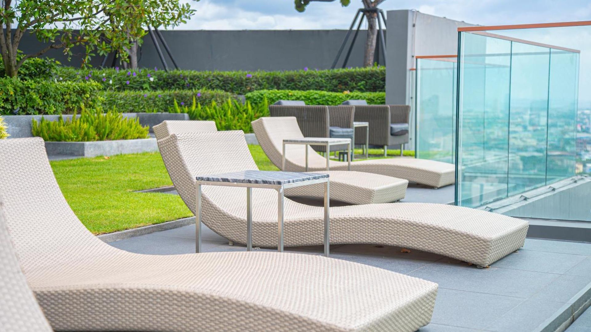 Edge Pattaya-luxury Downtown Escape อพาร์ทเม้น Pattaya
