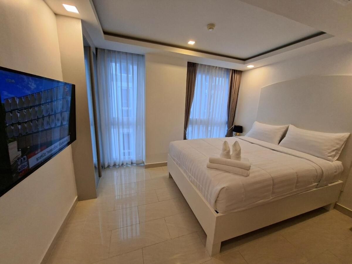 Grand Avenue, 2 Bedroom-2 Baths, 69sqm *