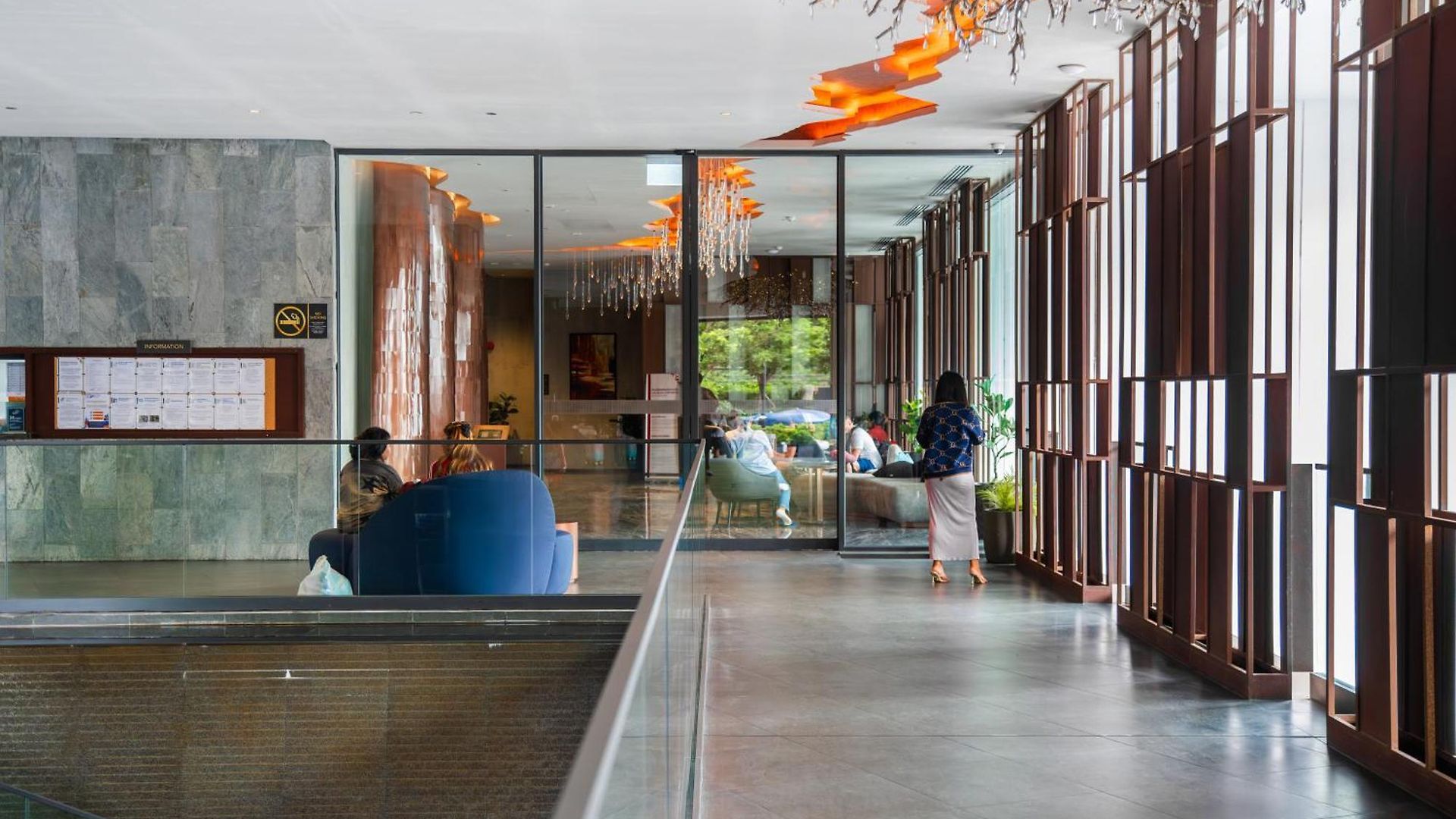Edge Pattaya-luxury Downtown Escape อพาร์ทเม้น *