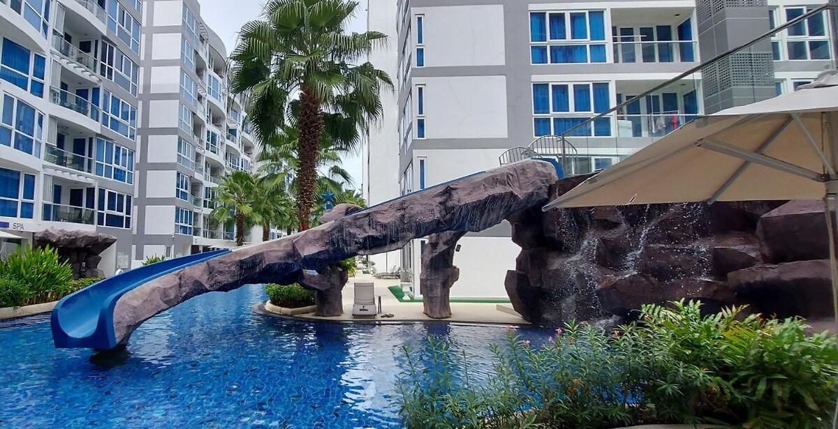 Grand Avenue, 2 Bedroom-2 Baths, 69sqm อพาร์ทเม้น Pattaya
