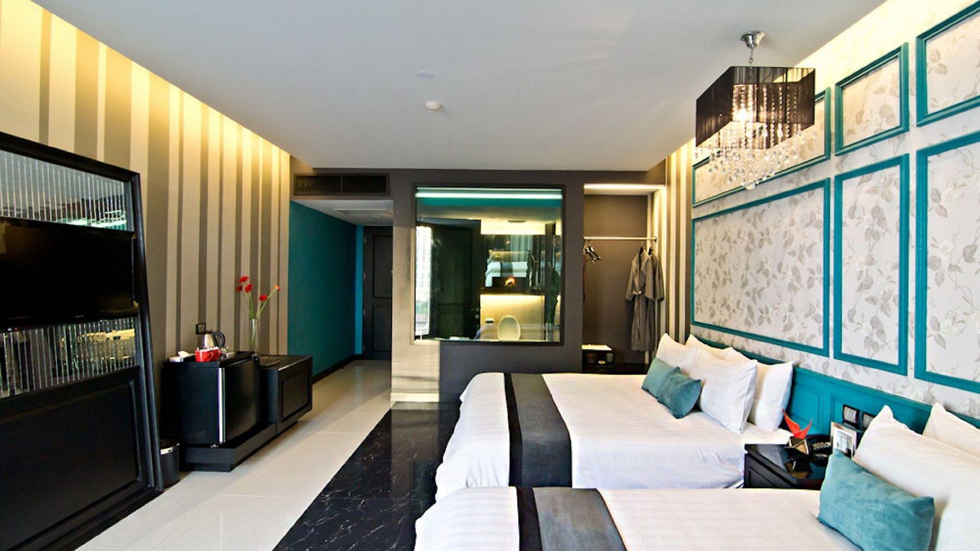 Tsix5 Quarter โรงแรม 5*