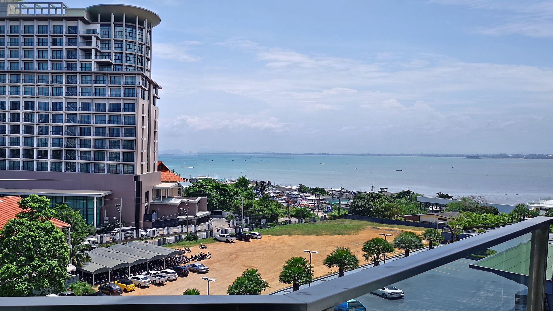 Tsix5 Quarter 5* Pattaya