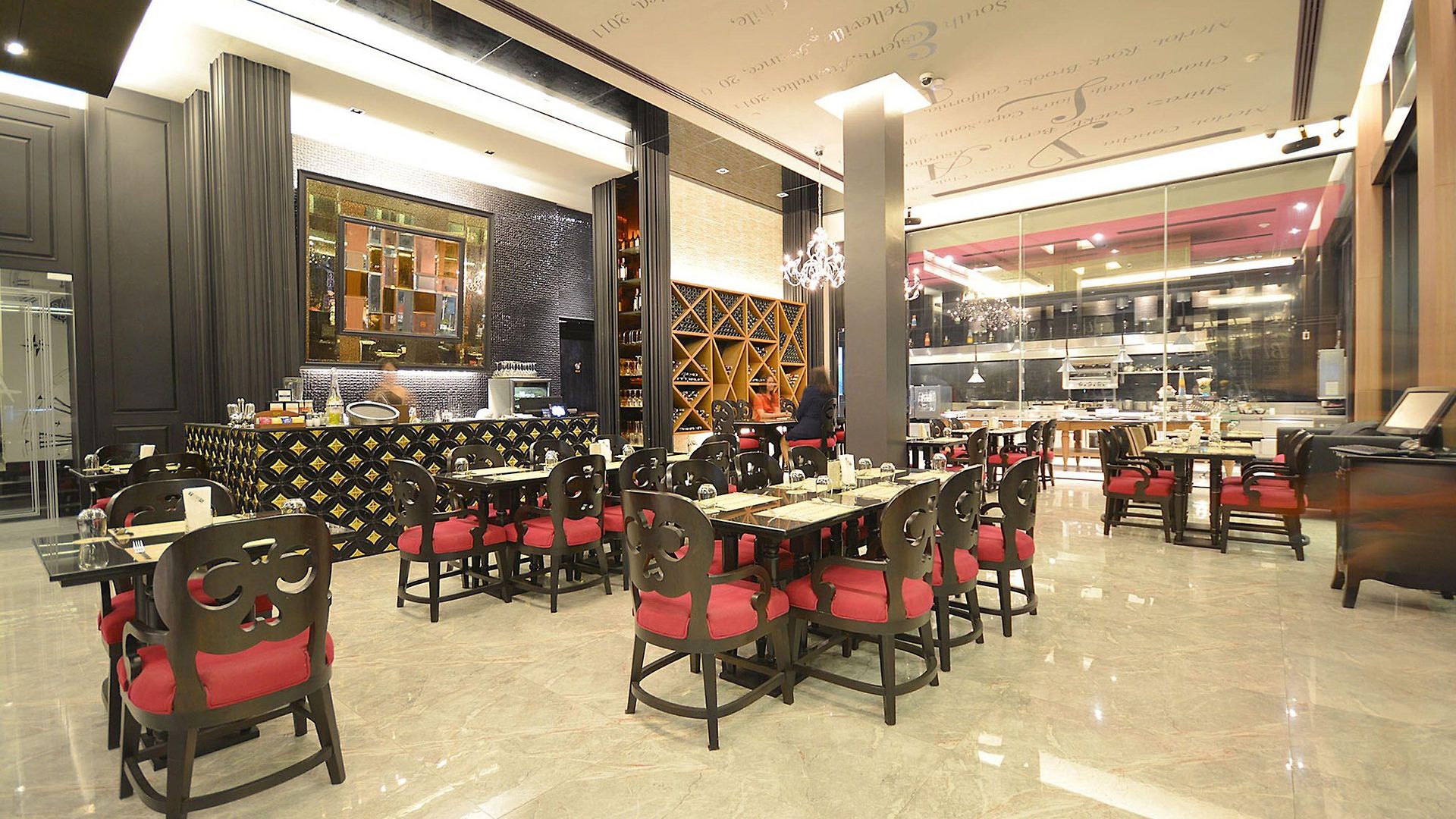 Tsix5 Quarter โรงแรม 5*