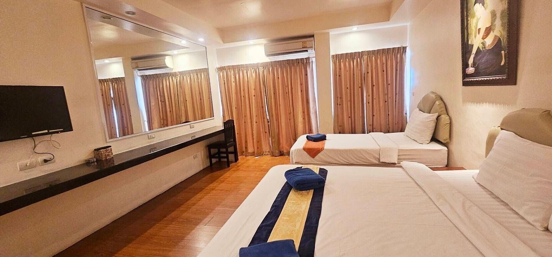 At Sea โรงแรม 2*