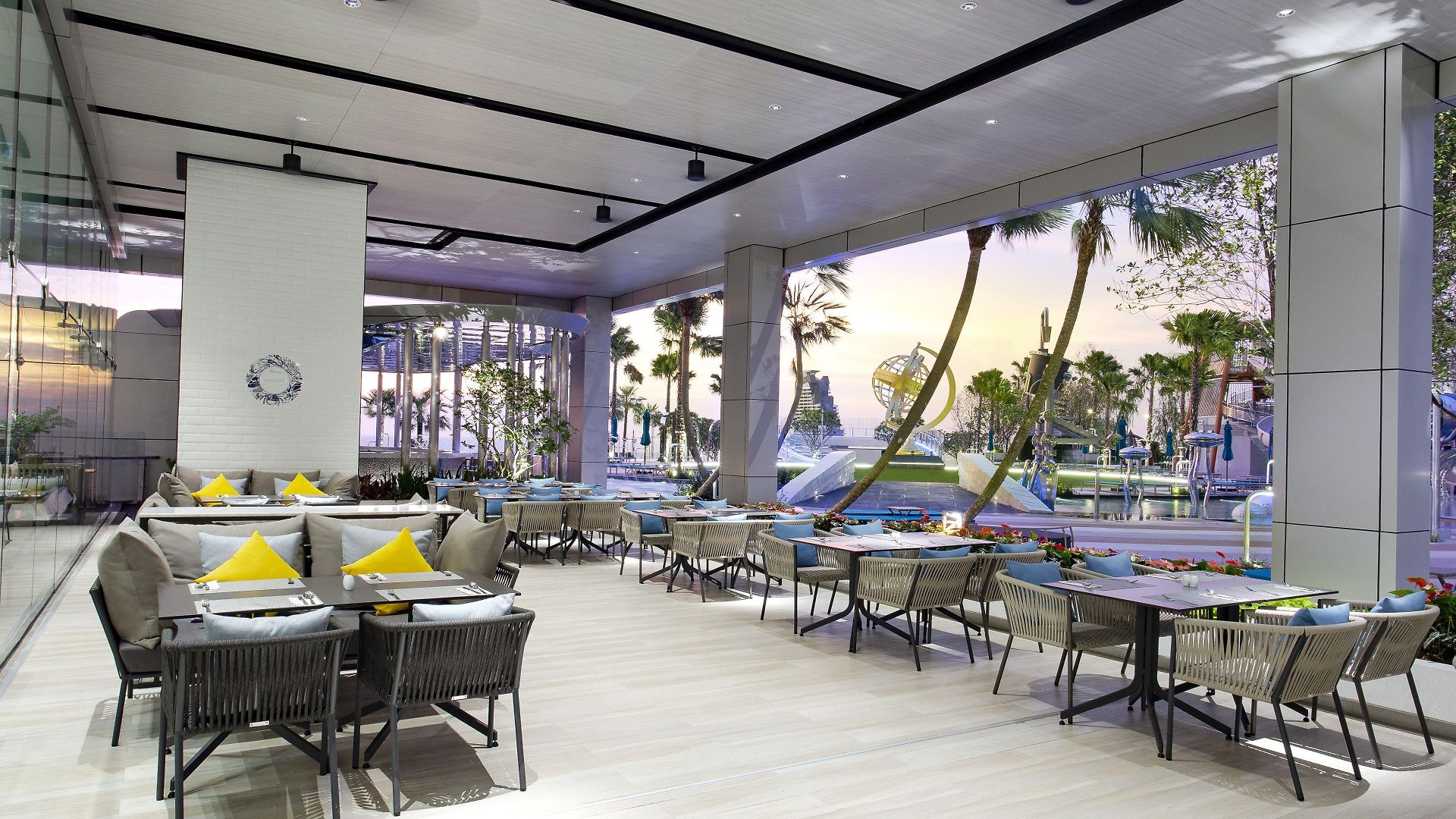 โรงแรม Grande Centre Point Pattaya