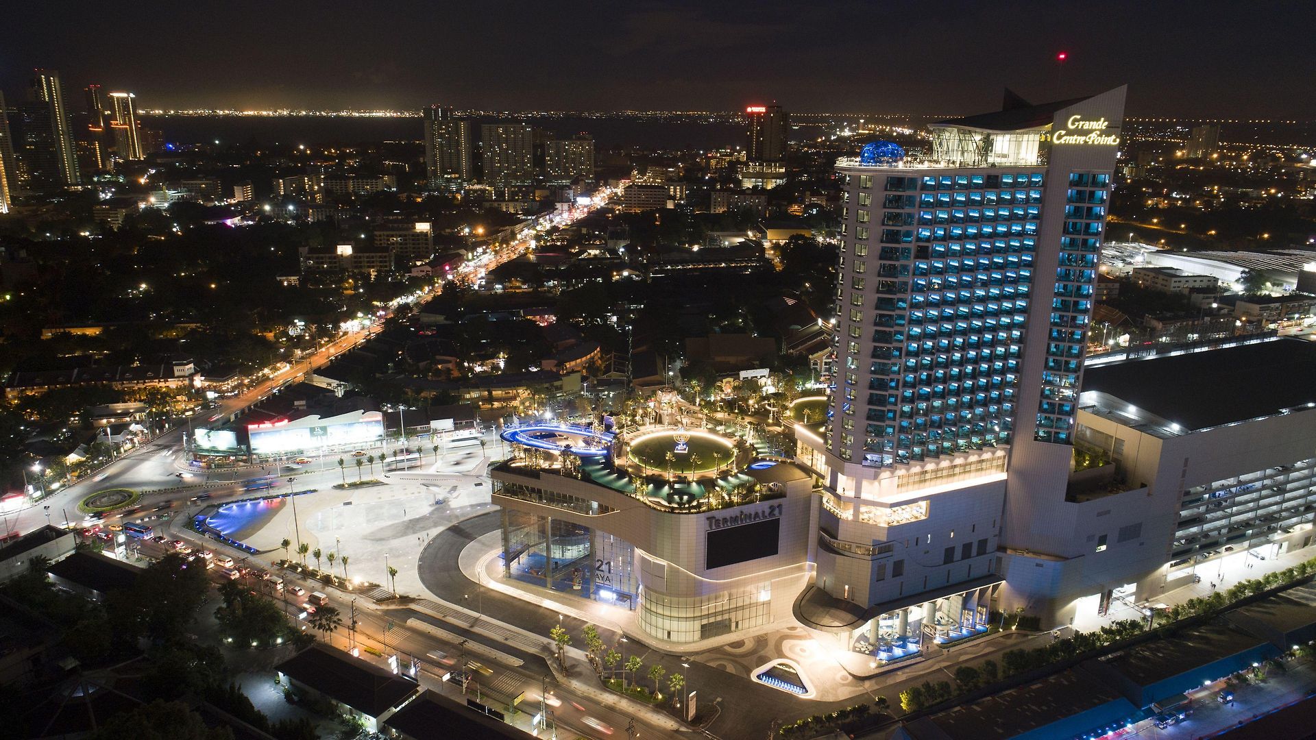 Grande Centre Point 5*