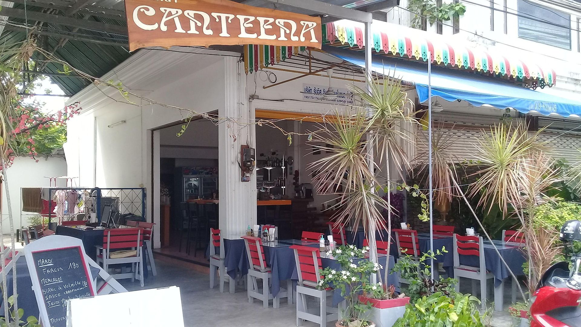 La Canteena *