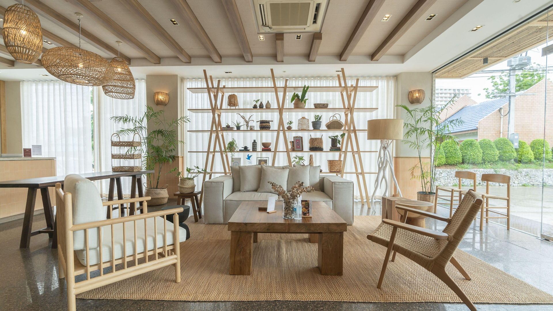 โรงแรม Tribe