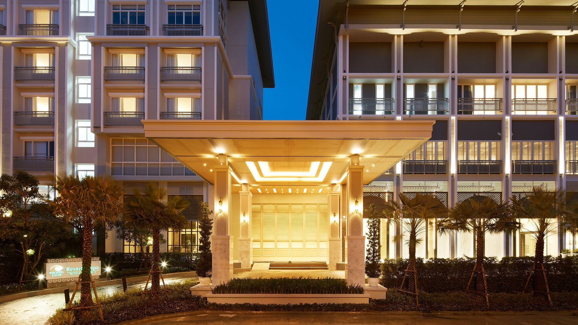 Health Land & โรงแรม 5*