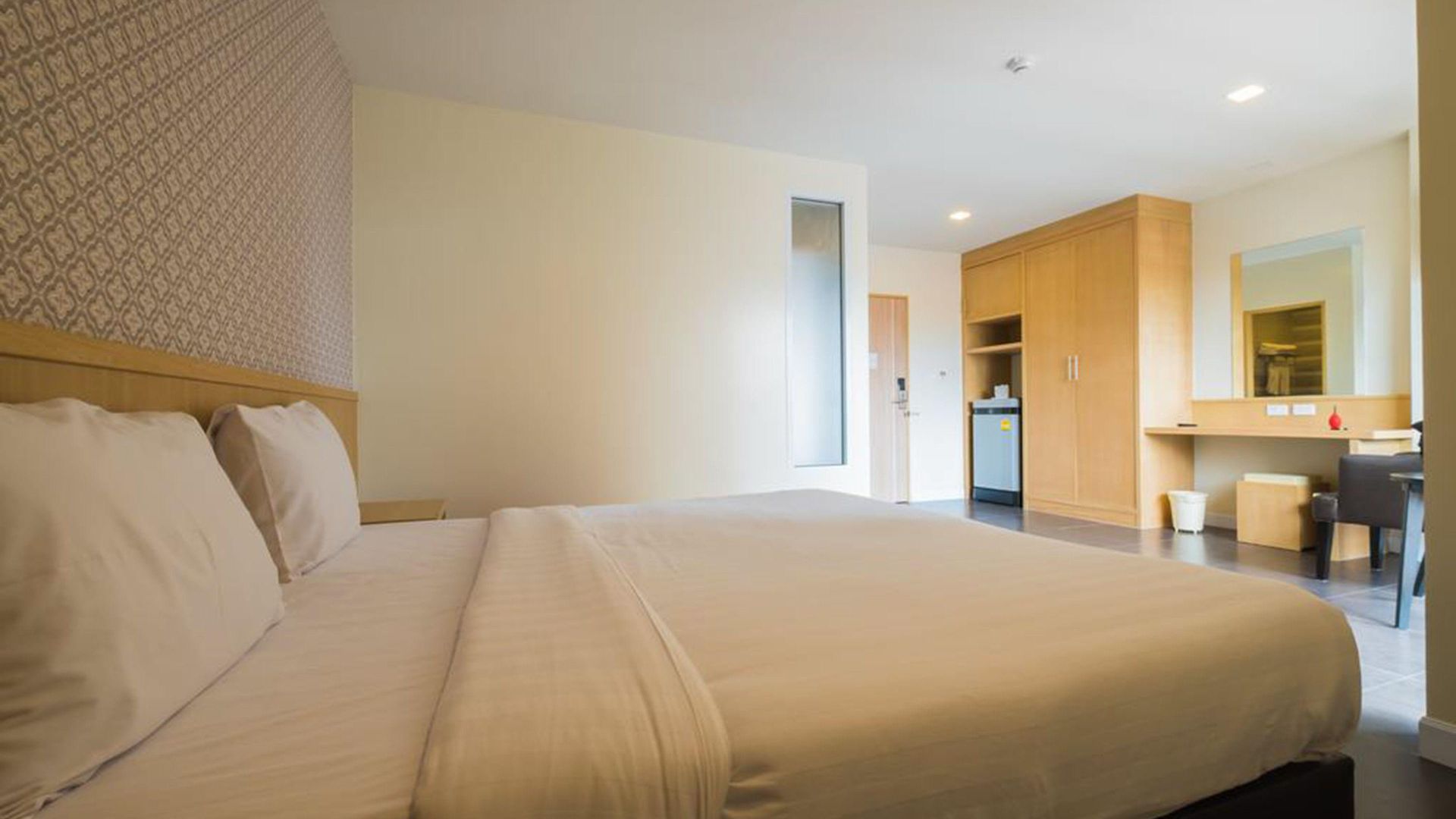 Innara Hotel 3*