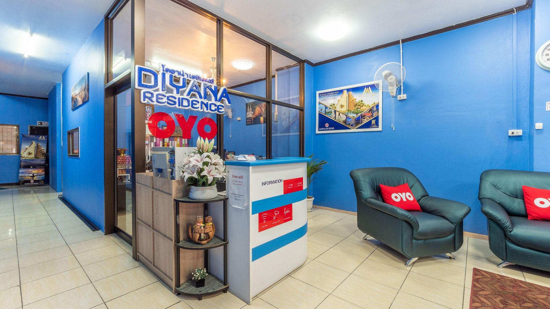 โรงแรม Oyo 75327 Diyana