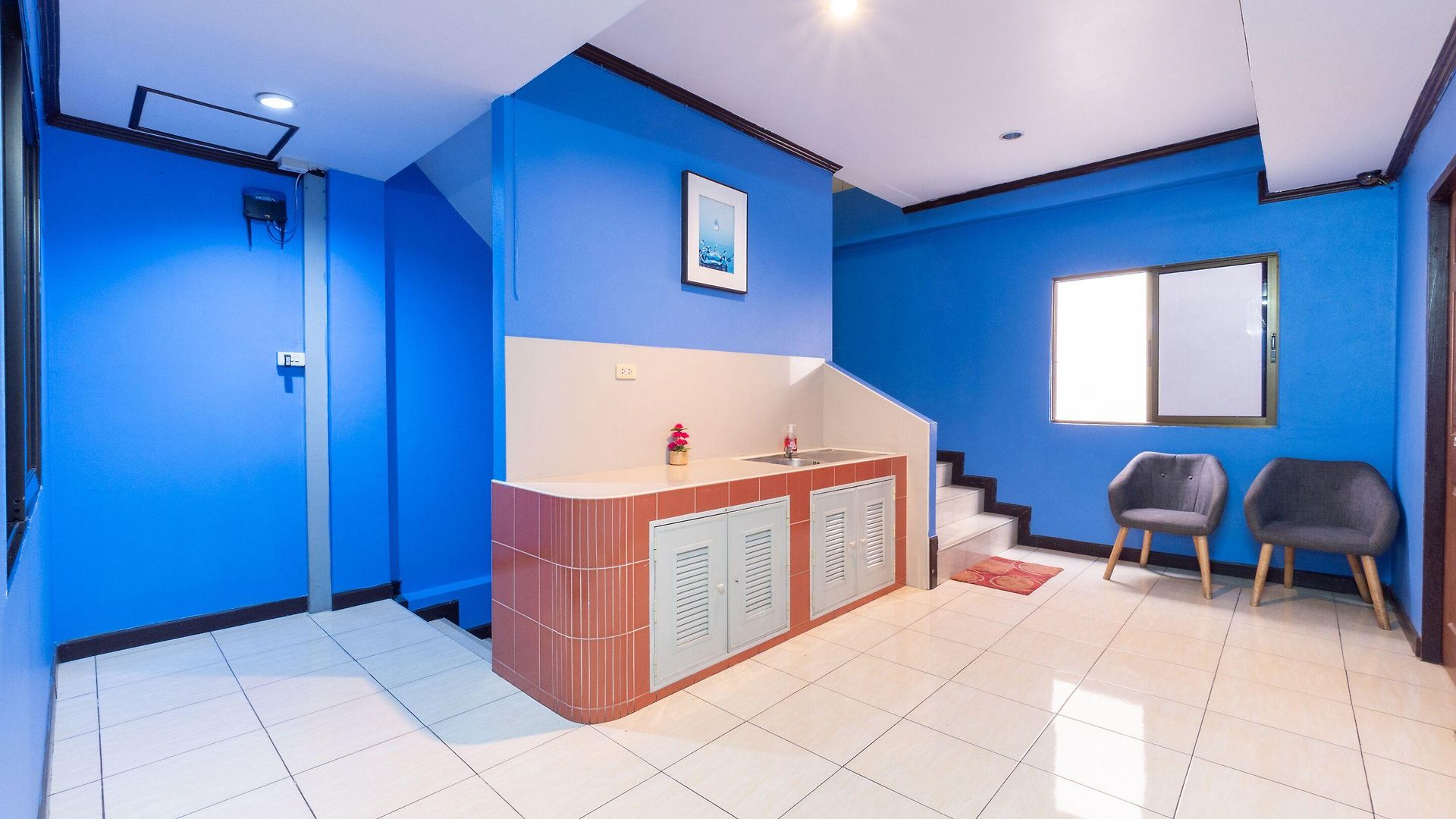 Oyo 75327 Diyana โรงแรม