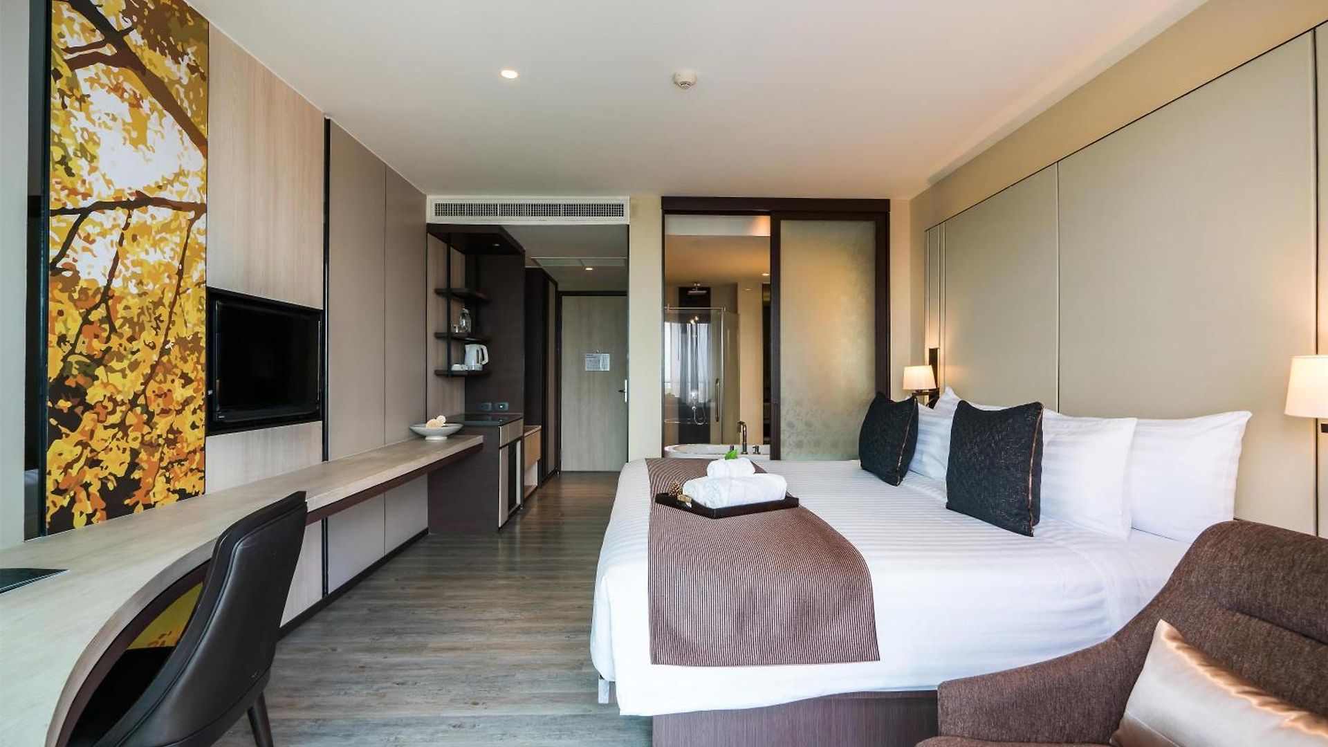 Siamese Pattaya, Bw Signature Collection 4*