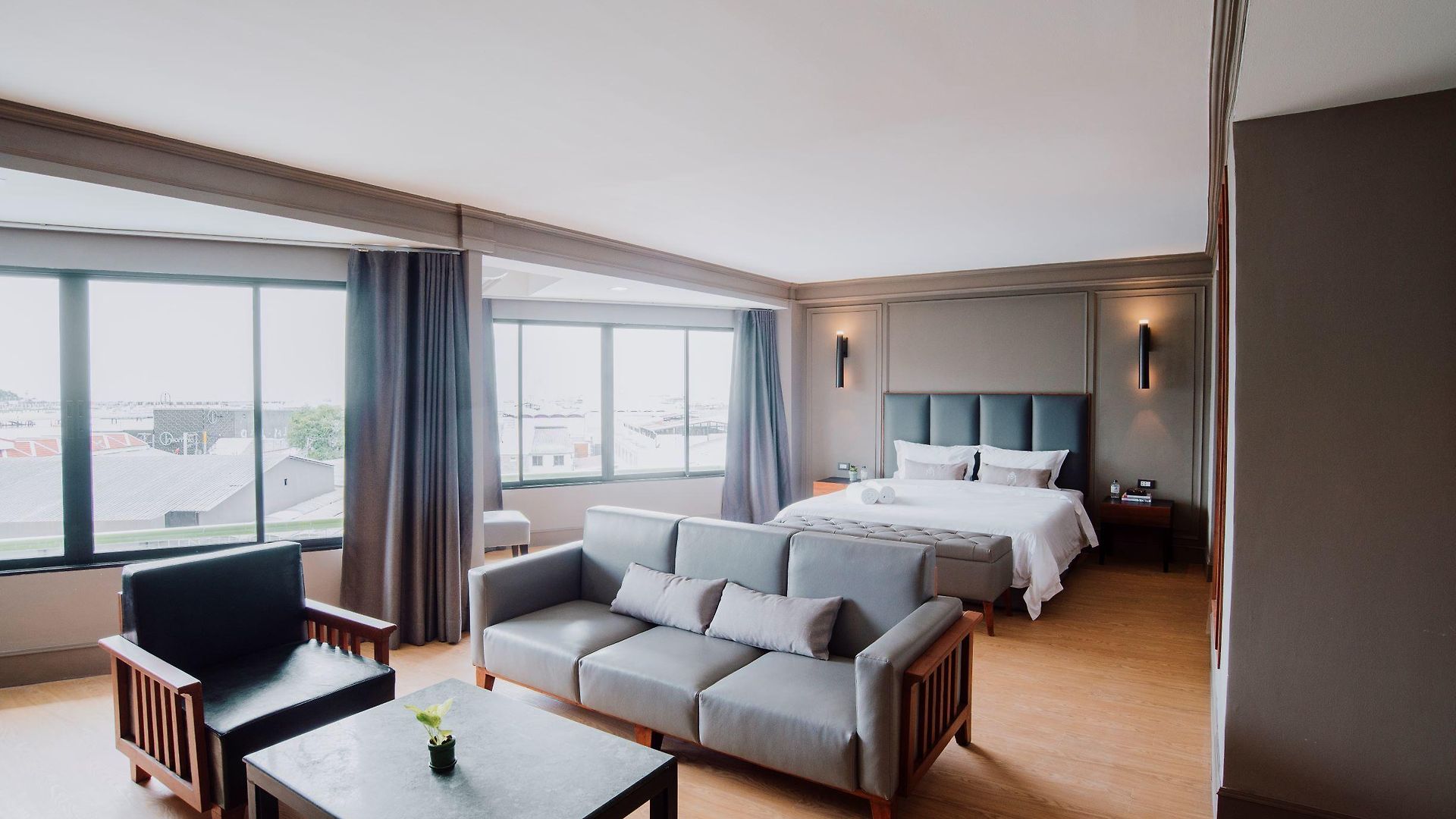 โรงแรม โรงแรมมารีน พลาซ่า พัทยา Pattaya