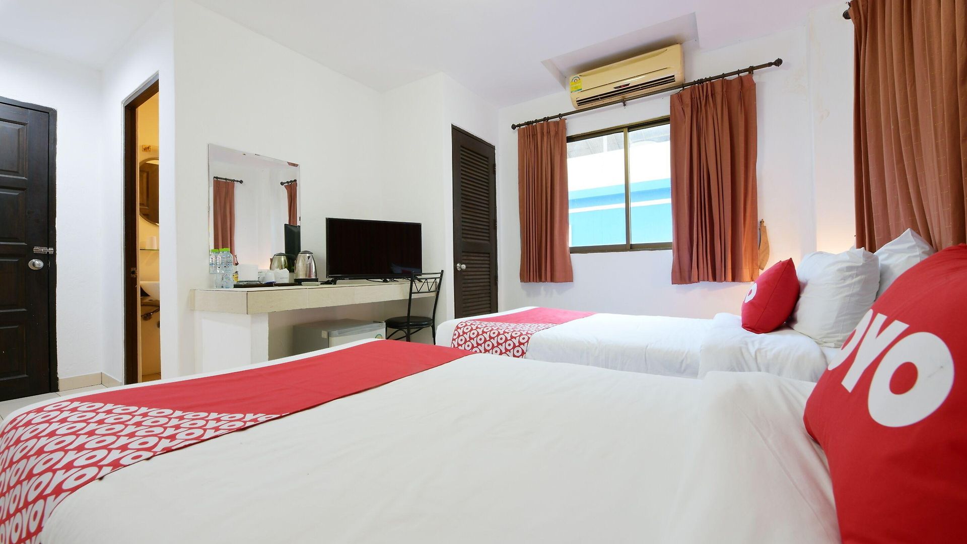 Oyo 520 Cantina โรงแรม Pattaya