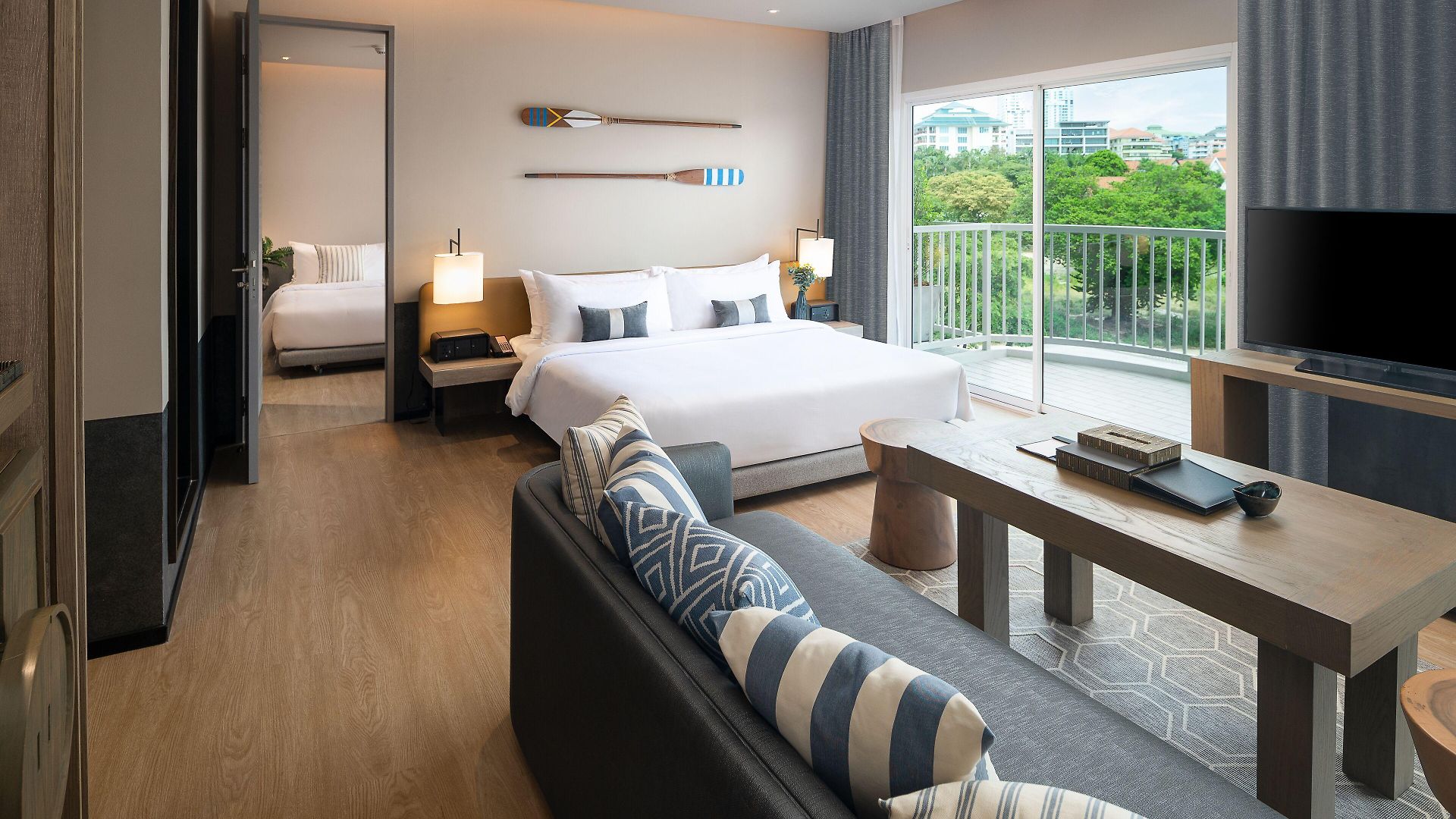 Cross Pratamnak 5* Pattaya