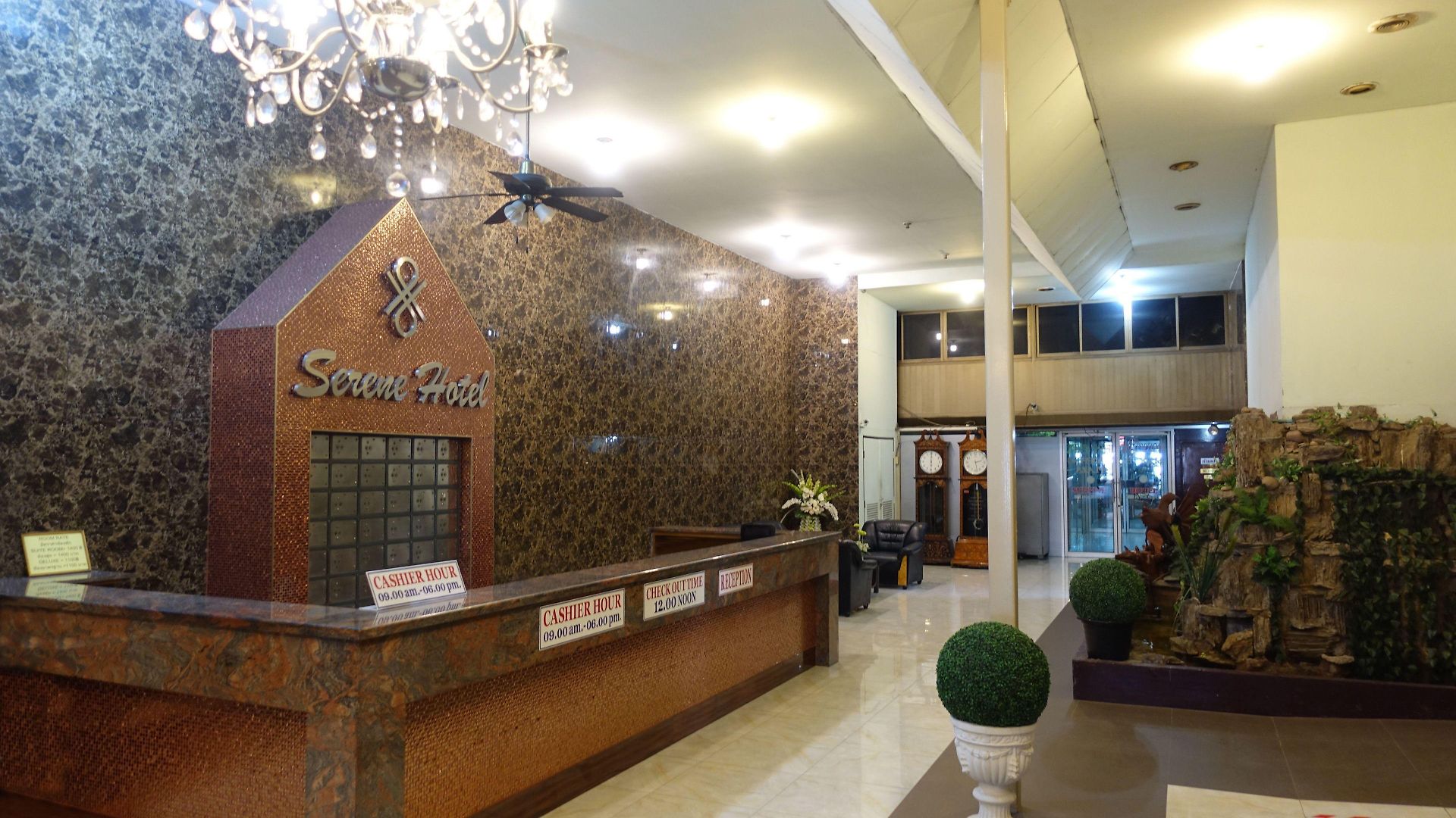 Serene โรงแรม 3*