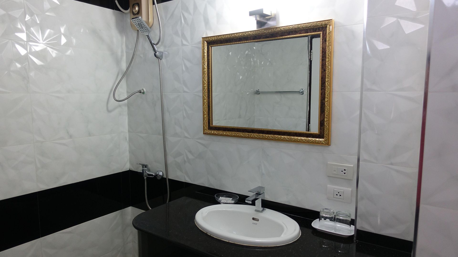 โรงแรม Serene Pattaya