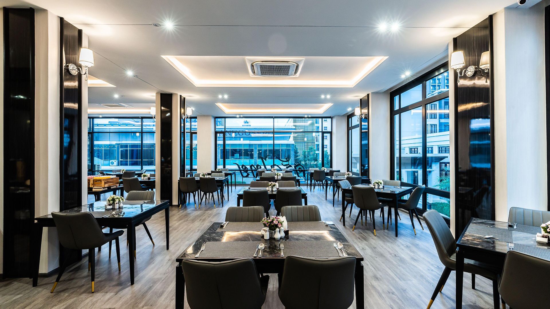 One Patio - Sha Extra