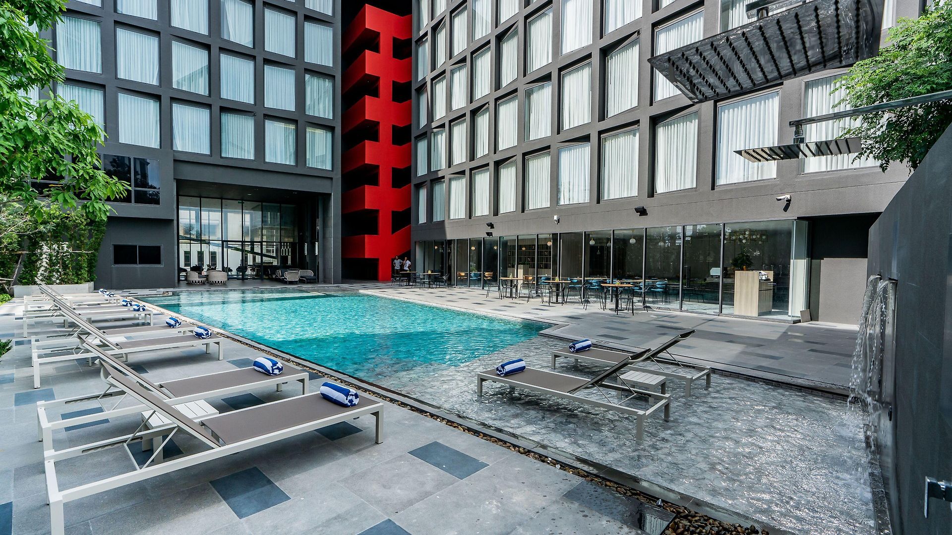 โรงแรม เบสท์เวสเทิร์นพลัสเน็กเซ็น พัทยา 4*