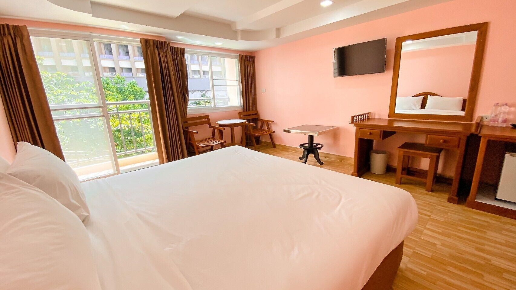เอเอ พัทยา โกลเดนบีช โฮเต็ล โรงแรม Pattaya
