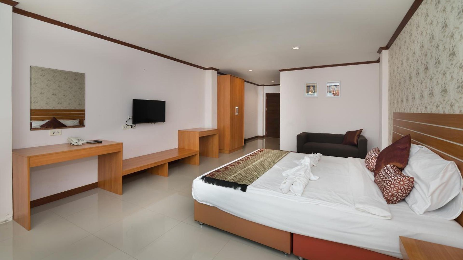 Regenta Residency 3*
