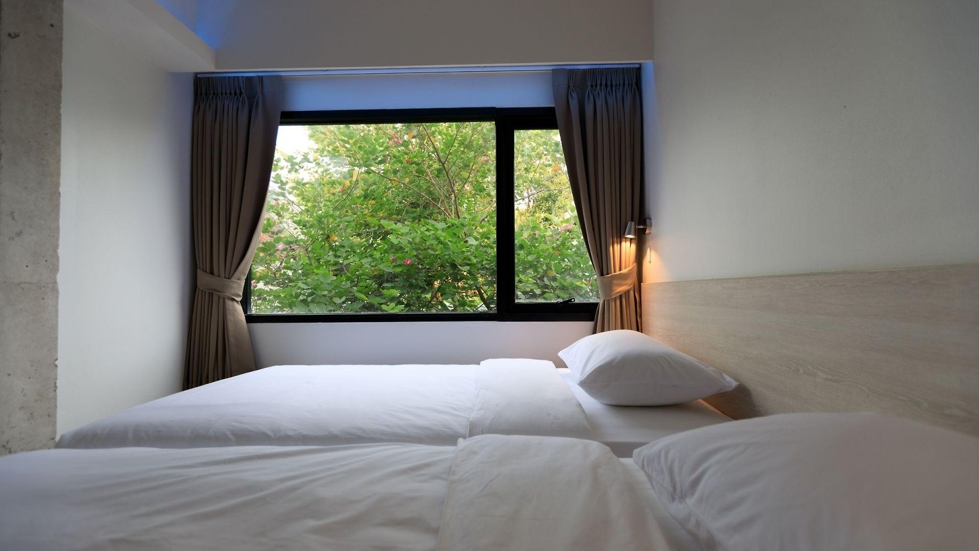 Prima House Pattaya. โรงแรม 4*