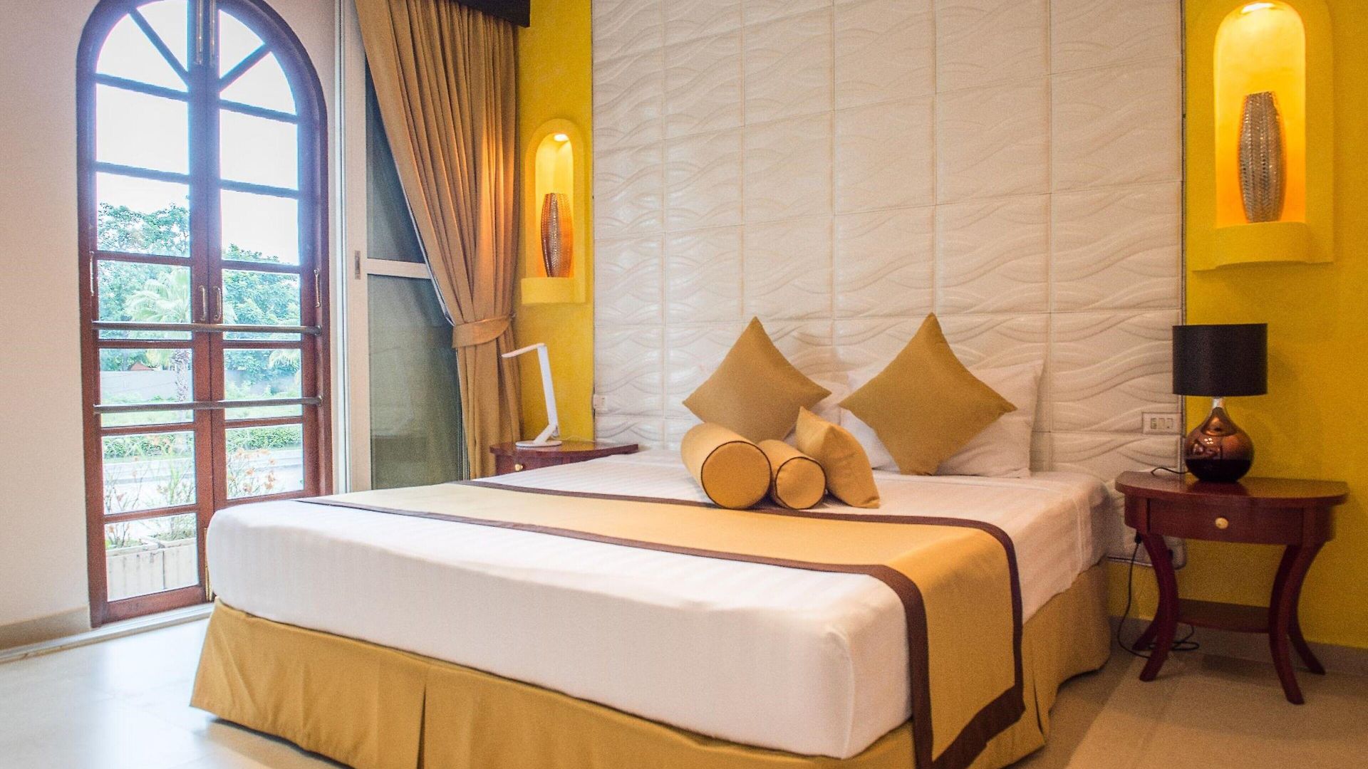 โรงแรม Poseidon Boutique Pattaya