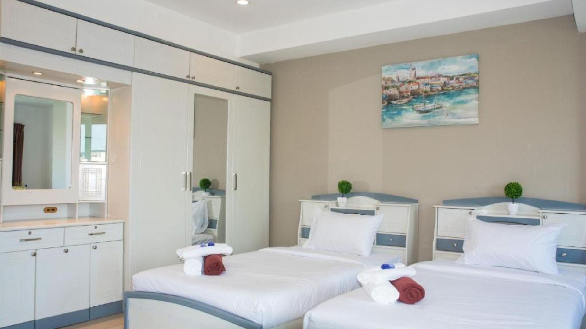 โรงแรม Lighthouse Pattaya