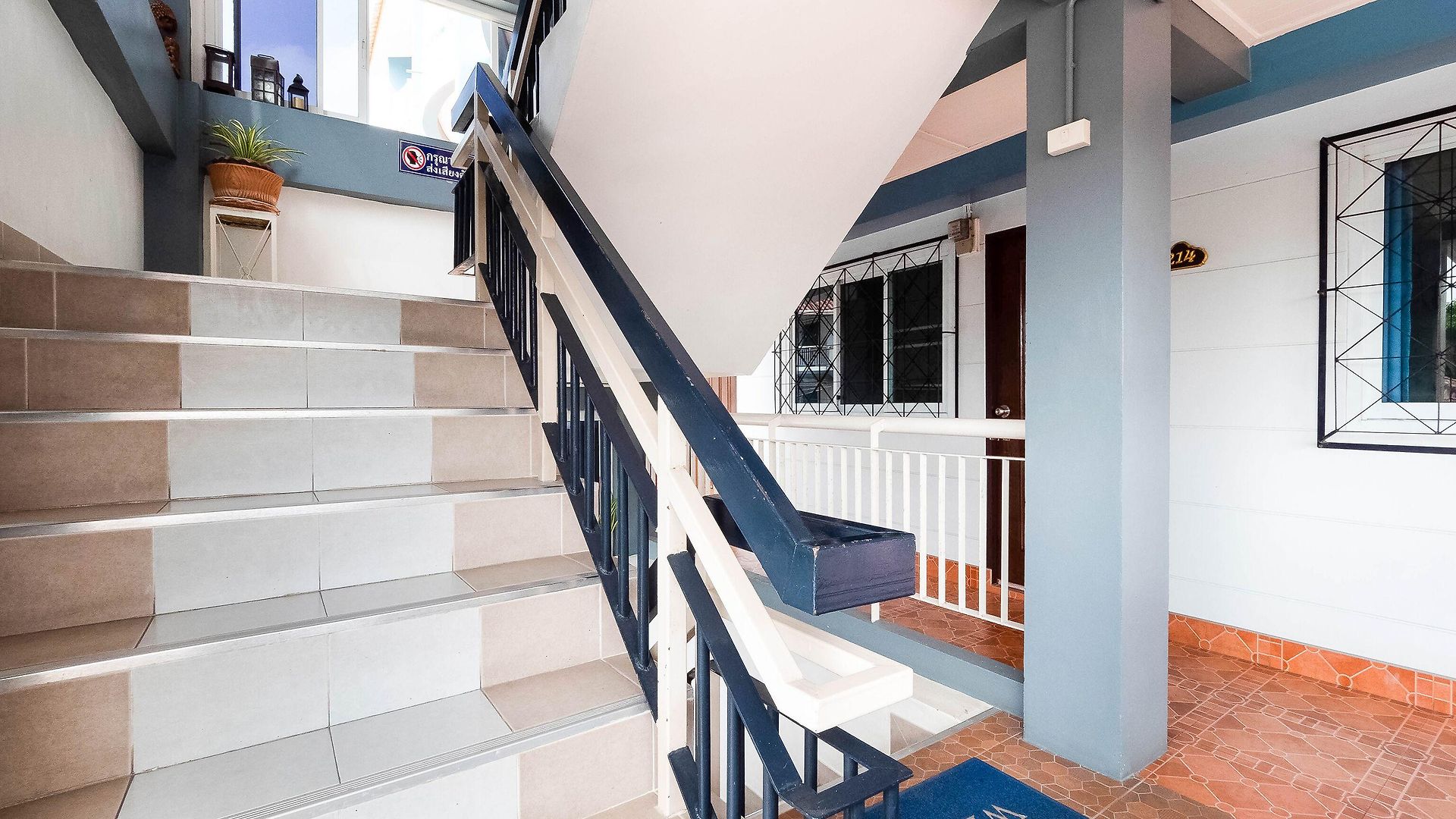 โรงแรม Oyo 1157 Ploy Pailin Place Pattaya