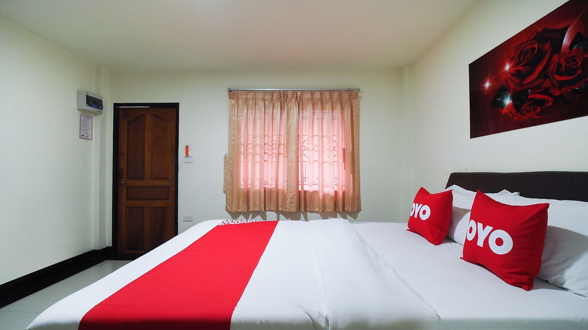โรงแรม Khanidta Pattaya