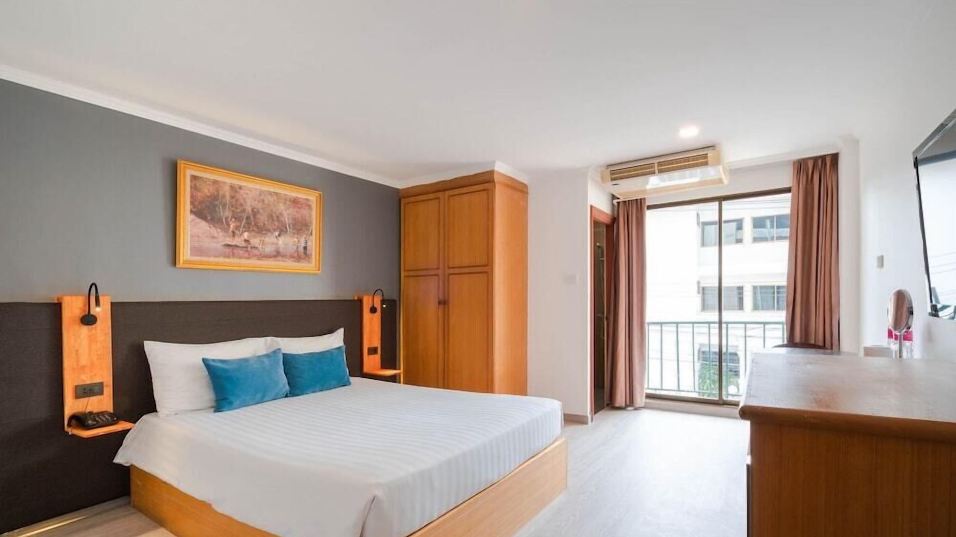 โรงแรม เชคเวลล์แมนชั่น Pattaya