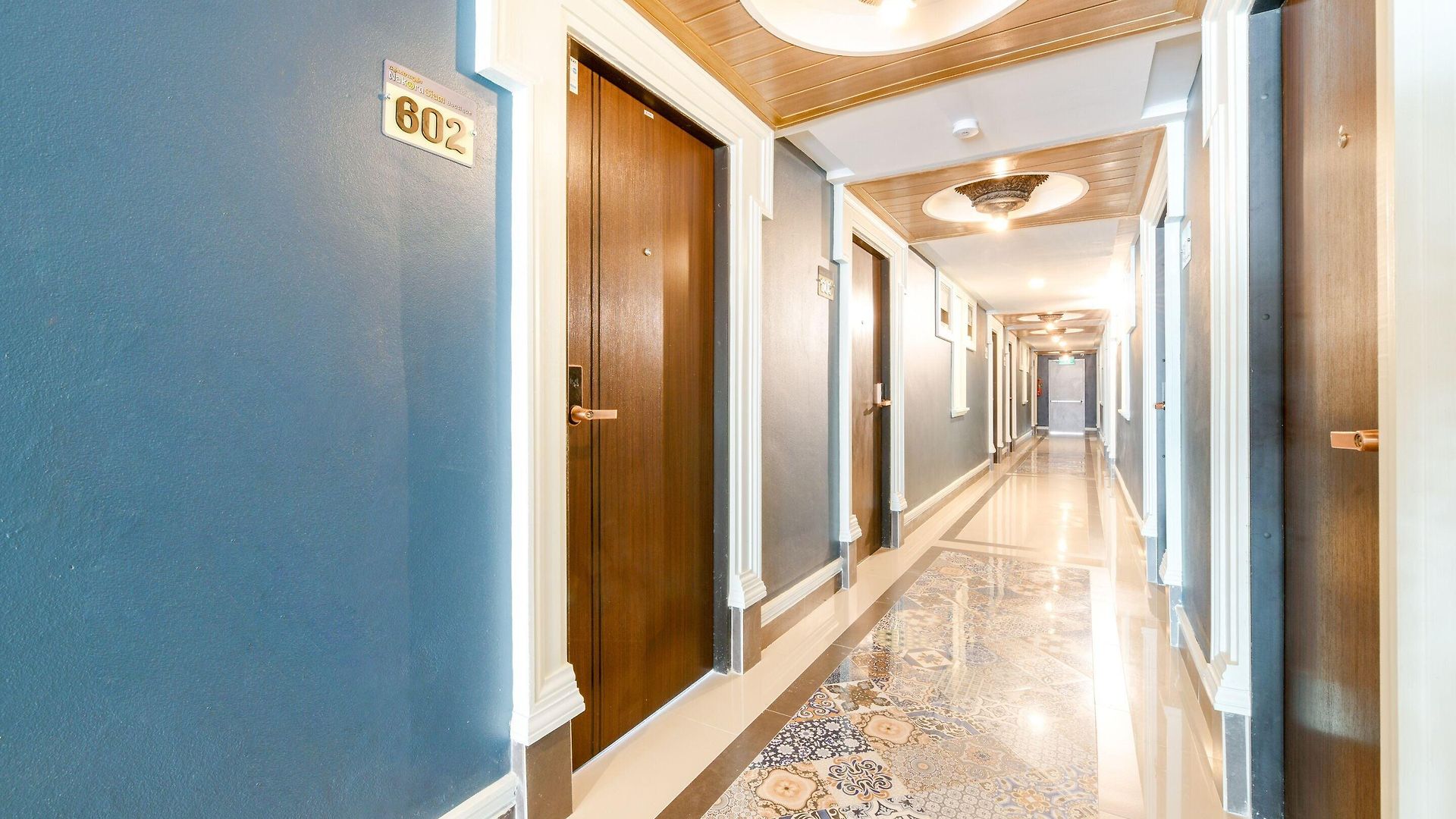 โรงแรม Oyo 458 Nakorn Siam Boutique 2*
