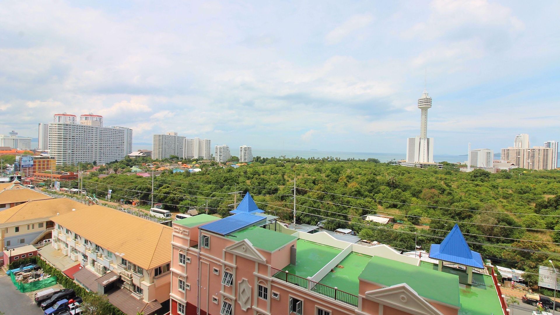Grande Caribbean Pattaya โรงแรม 5*