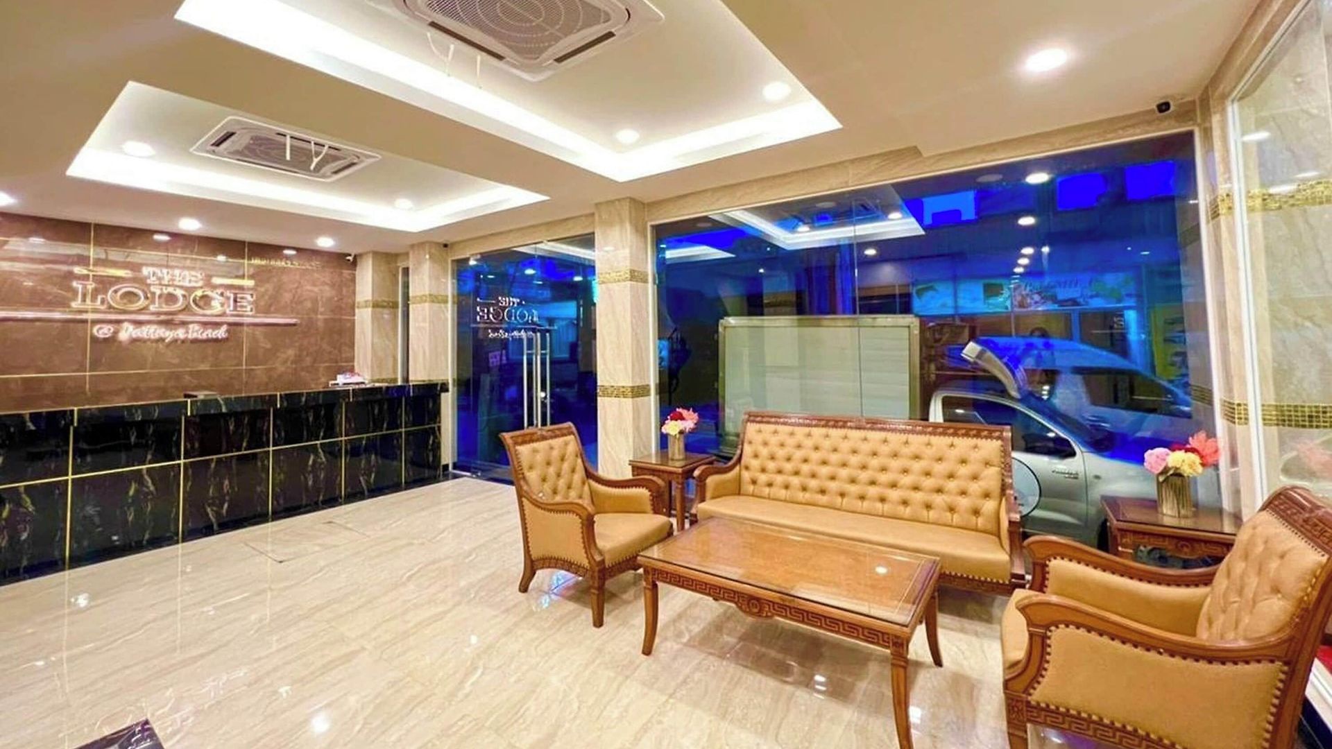 The Hotel 3*