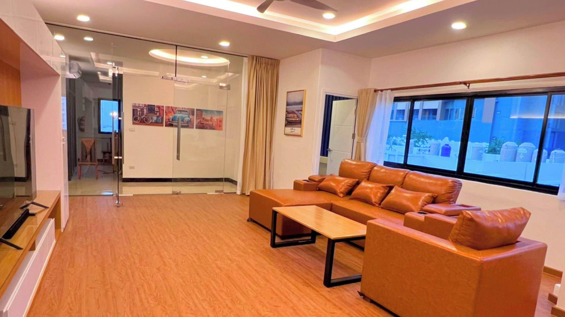 Hotel The