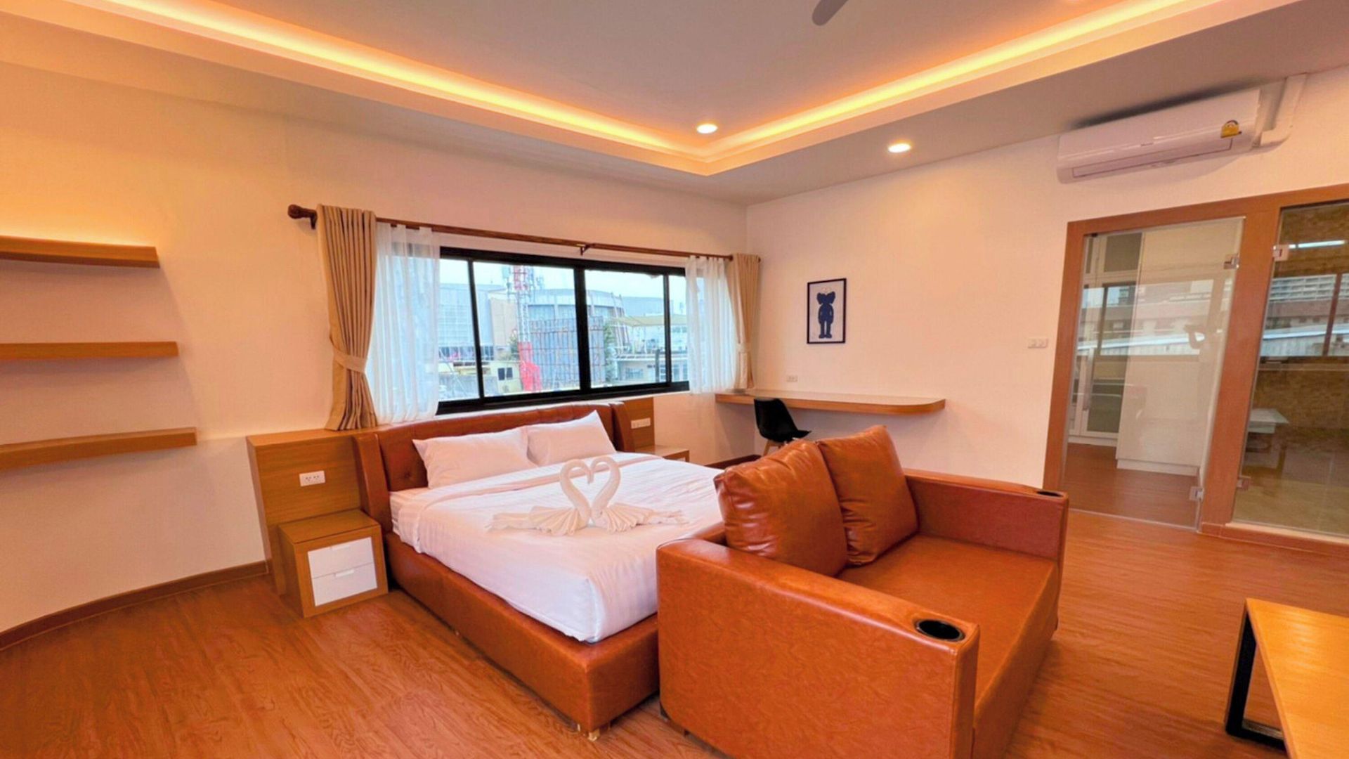 The Hotel 3*
