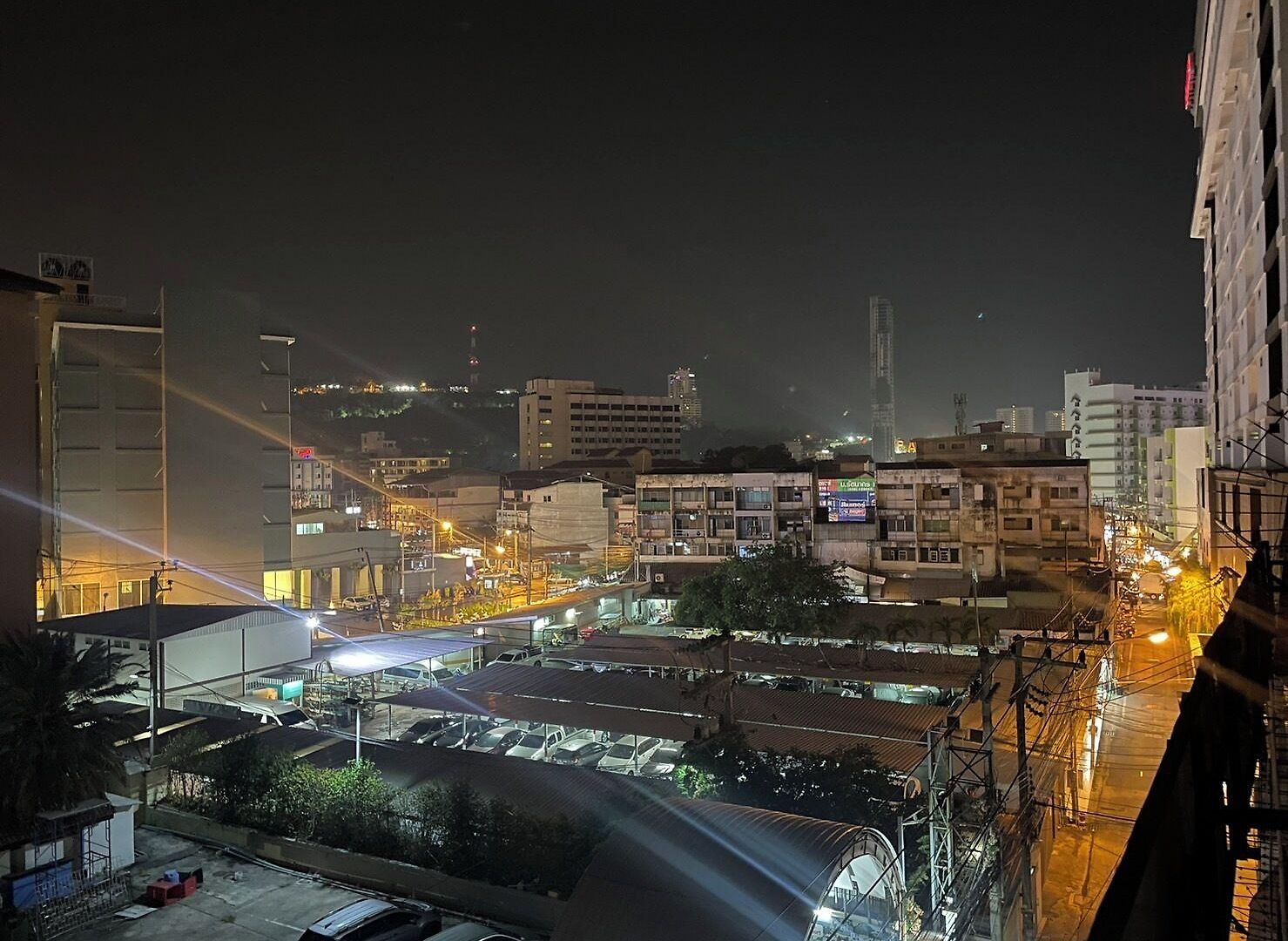 โรงแรม Babylon