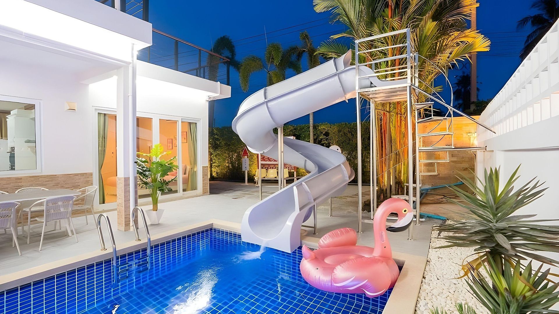 โรงแรม Platinum Pool Pattaya