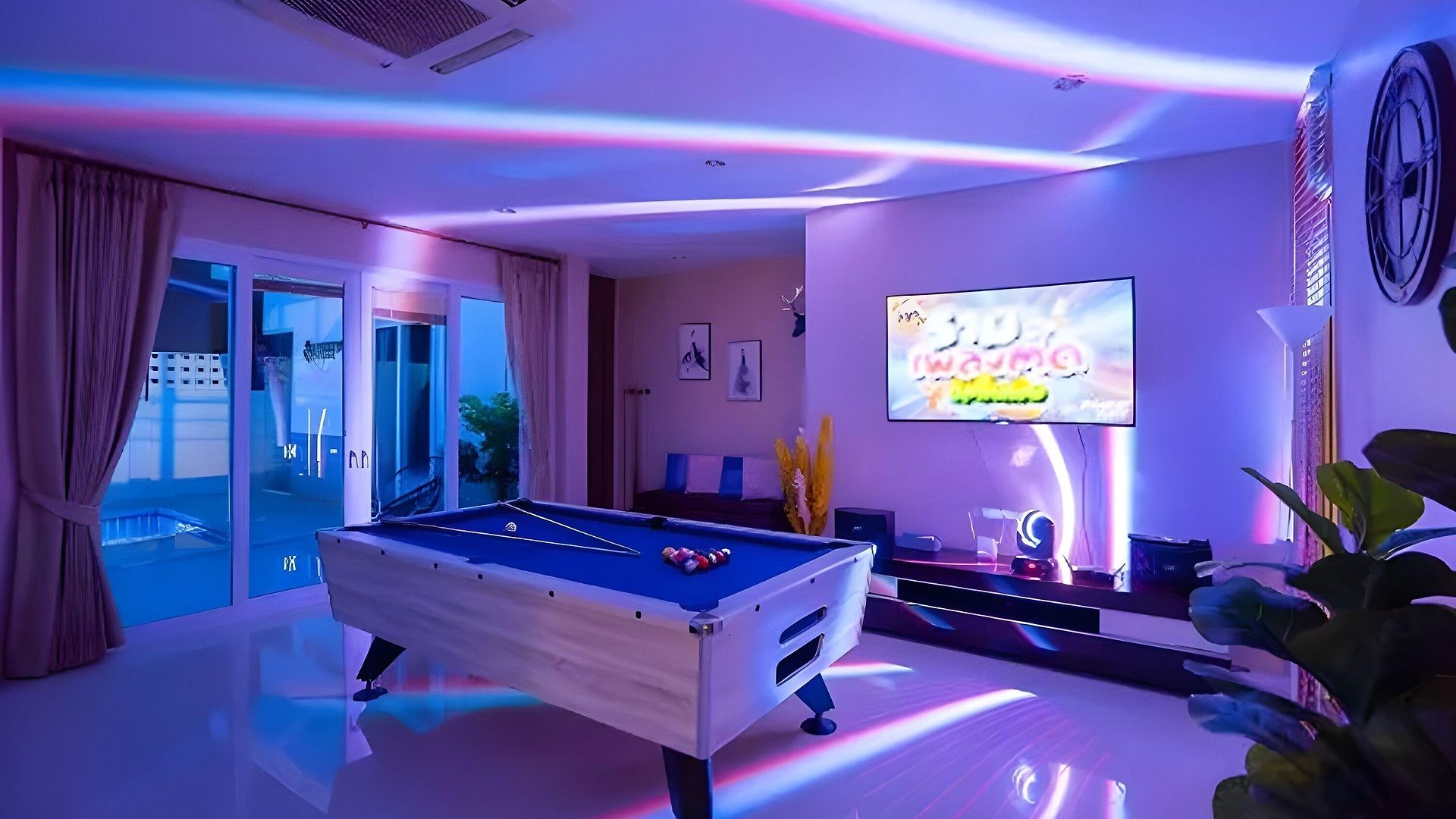 Platinum Pool โรงแรม