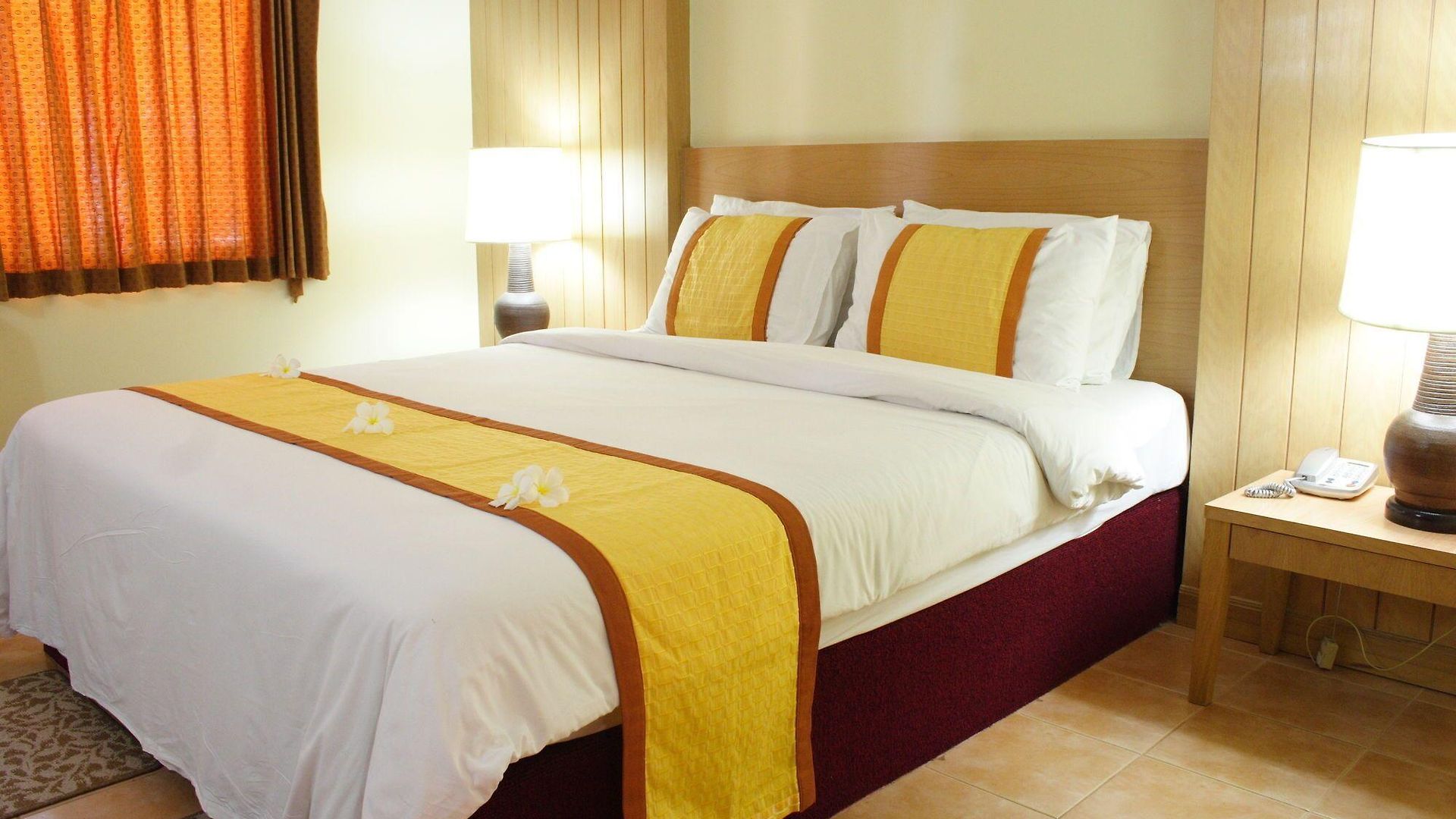 โรงแรม Palm Garden