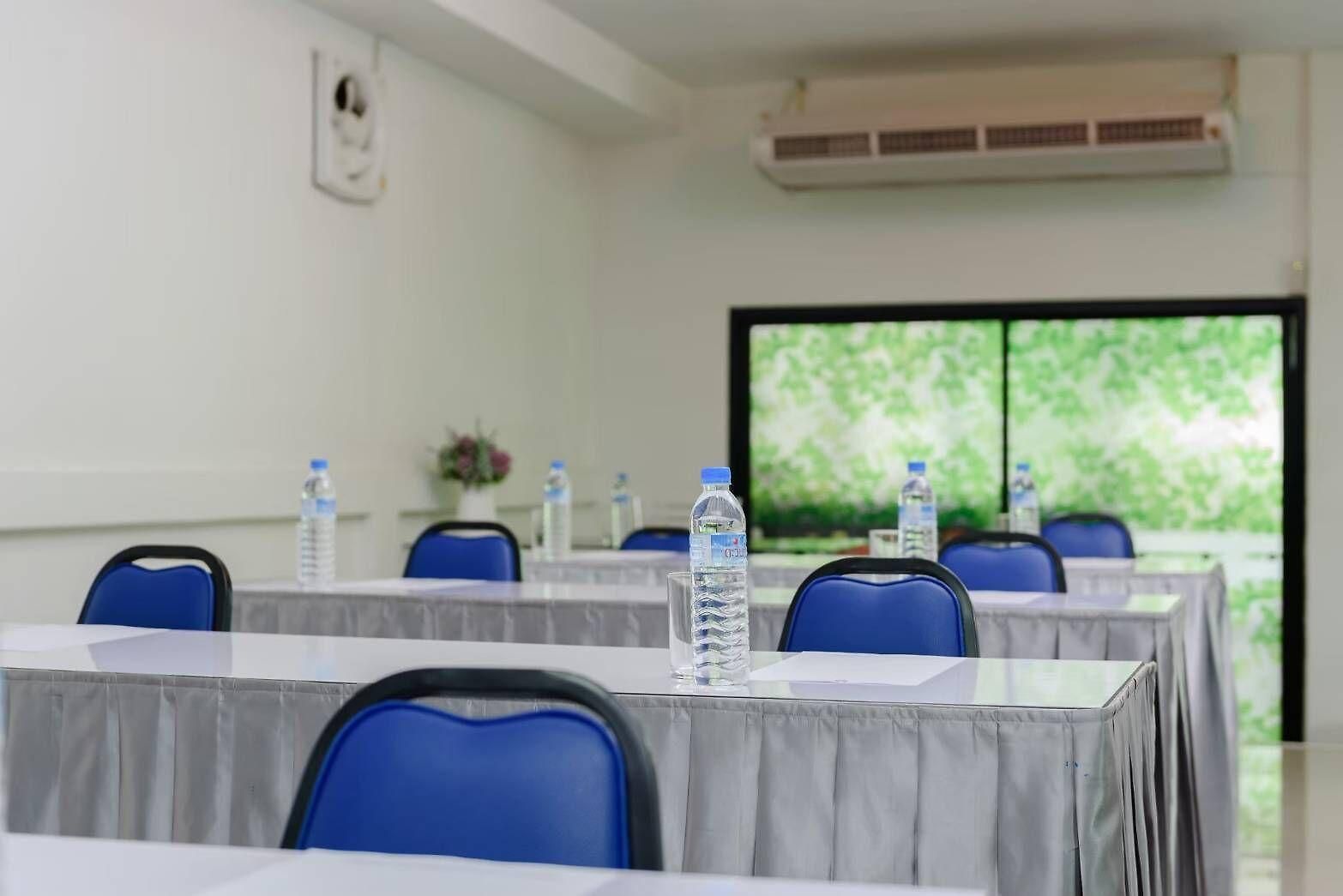 Stay Resort Pattaya โรงแรม 3*